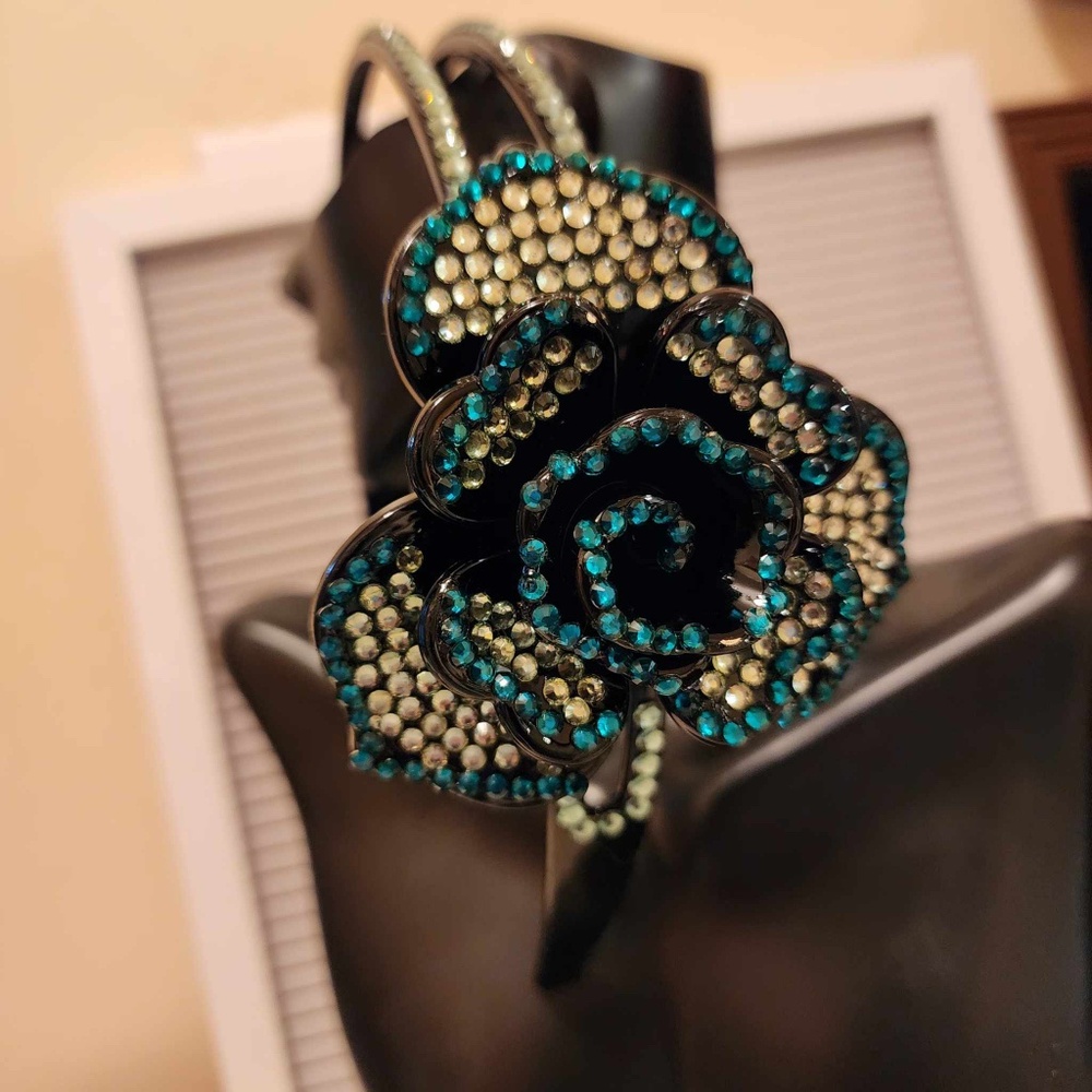 Green / Silver Rhinestone Flower Headband